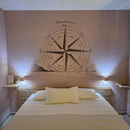 Sweet Harbour Porto - Affittacamere Песаро Екстериор снимка